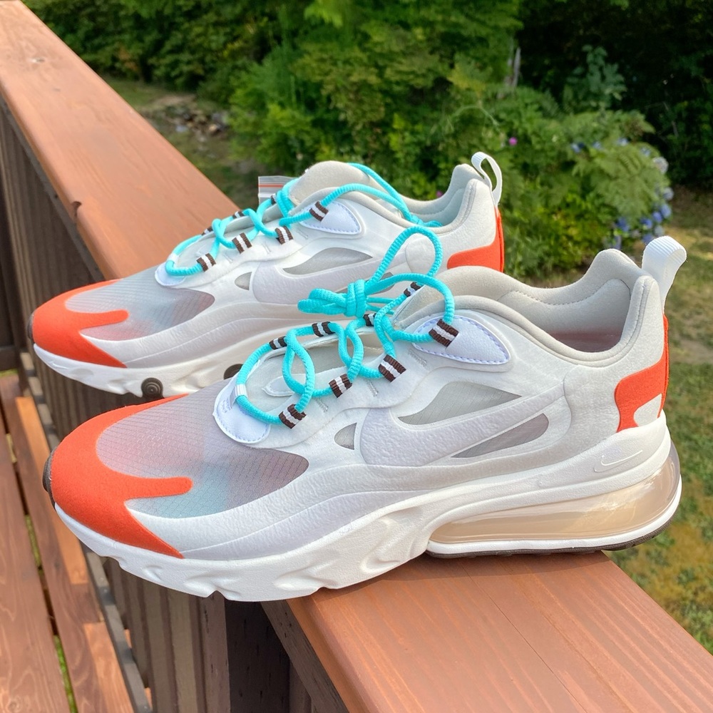 *New* Nike Air Max 270 React Light Beige Chalk